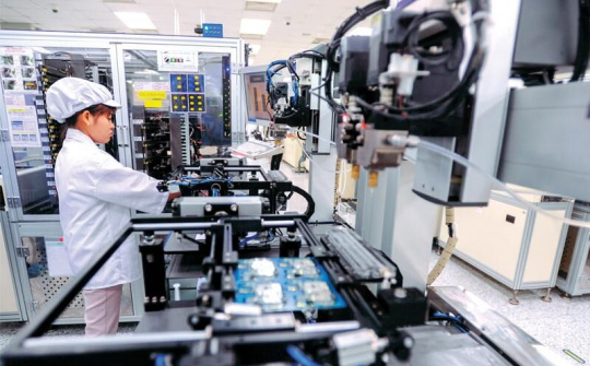 FDI vào Việt Nam tăng mạnh, đạt trên 10 tỷ USD