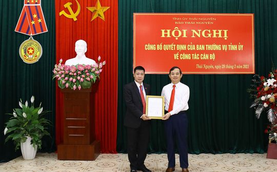 Thái Nguyên:Trao Quyết định bổ nhiệm Phó Tổng biên tập Báo Thái Nguyên