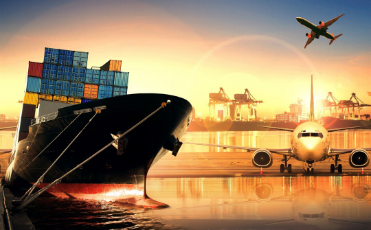 Xuất nhập khẩu của Việt Nam phục hồi mạnh mẽ, xuất siêu 2 tỷ USD