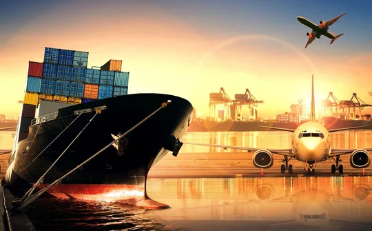 Xuất nhập khẩu của Việt Nam phục hồi mạnh mẽ, xuất siêu 2 tỷ USD