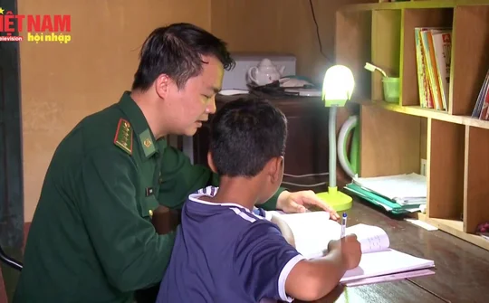 Mô hình Con nuôi đồn biên phòng trên dãy Trường Sơn