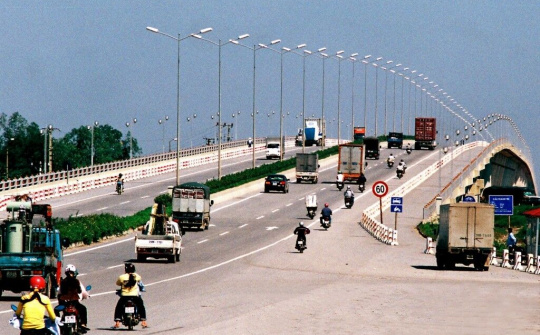 Cầu Thanh Trì sẽ bố trí 8 làn xe