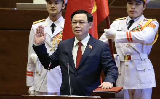 Đồng chí Vương Đình Huệ được bầu giữ chức vụ Chủ tịch Quốc hội