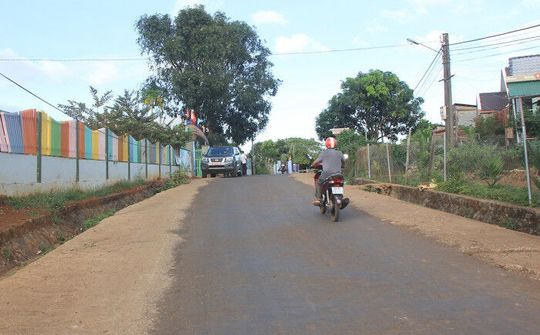 Đắk Nông: Bộ đội mở đường giúp dân thoát nghèo