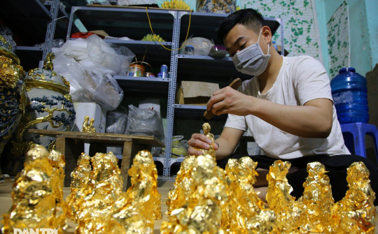 Nghề quỳ vàng bạc 300 năm tuổi ở Kiêu Kỵ, Hà Nội được công nhận là Di sản Quốc gia