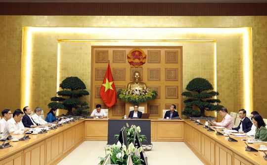 Giữ an toàn trong nước, tận dụng thời gian, cơ hội phát triển kinh tế