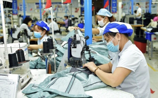 Chạy đua với thời gian để mở cửa