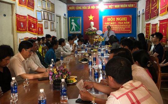 Gia Lai: Tọa đàm kỷ niệm ngày thành lập Hội người mù