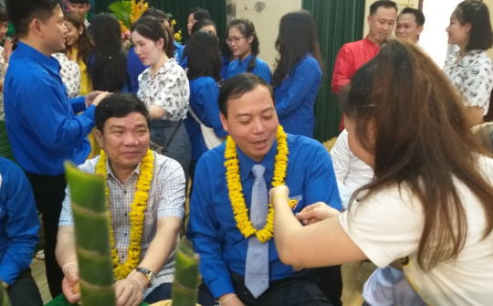 Nghệ An: Sinh viên Lào vui tết Bounpimay