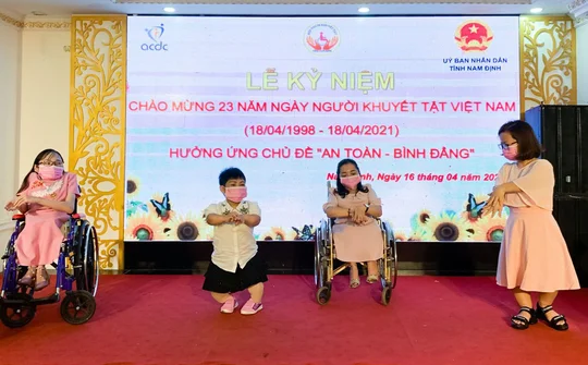 Nam Định: Kỷ niệm 23 năm ngày Người khuyết tật Việt Nam