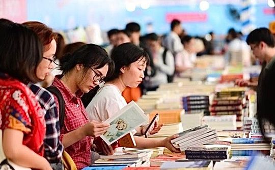 Khuyến khích và phát triển phong trào đọc sách trong cộng đồng