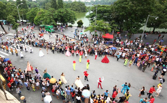 Khai mạc Lễ hội du lịch và văn hóa ẩm thực Hà Nội 2021