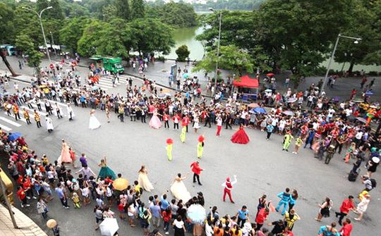 Khai mạc Lễ hội du lịch và văn hóa ẩm thực Hà Nội 2021