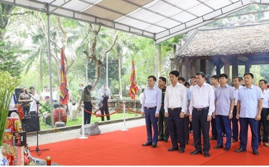 Thanh Hóa: Tưởng niệm 1016 năm ngày mất của Anh hùng dân tộc Lê Đại Hành Hoàng đế