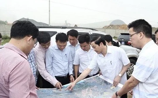 Thanh Hóa: Chủ tịch UBND tỉnh kiểm tra Dự án đường giao thông từ KCN Bỉm Sơn đến đường bộ ven biển đoạn Nga Sơn - Hoằng Hóa