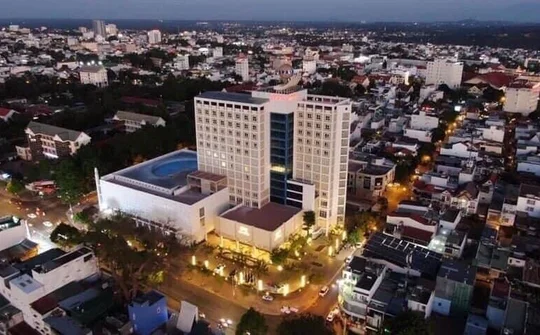 Elephants Hotel: Nơi hội tụ tinh hoa của Đại ngàn