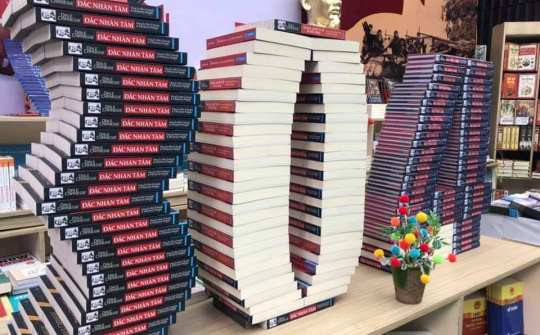 Đọc sách: Nét sinh hoạt văn hóa, văn minh