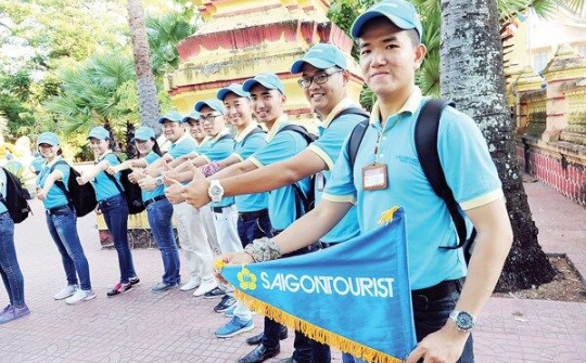 Bộ GD&ĐT dự định áp dụng cơ chế ưu tiên đào tạo CNTT, du lịch