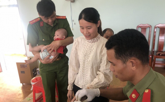 CBCS Công an Đắk Nông: Phát huy truyền thống "con Lạc, cháu Hồng"