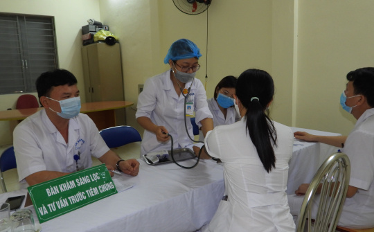 Thanh Hóa tổ chức tiêm vắc xin Covid 19 đợt 1 năm 2021