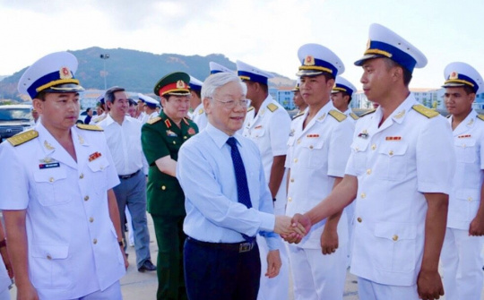 Kết hợp sức mạnh dân tộc với sức mạnh thời đại trong bảo vệ Tổ quốc Việt Nam xã hội chủ nghĩa