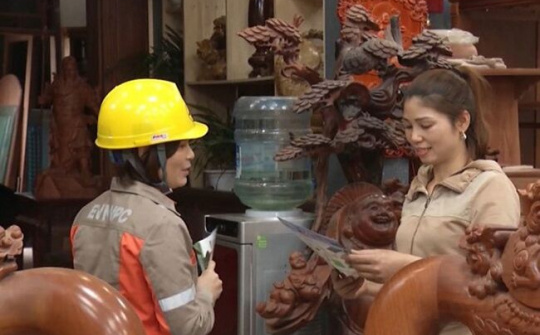 PC Hà Nam đẩy mạnh tuyên truyền sử dụng tiết kiệm điện trong mùa nắng nóng