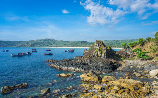 Đánh thức tiềm năng du lịch Phú Yên