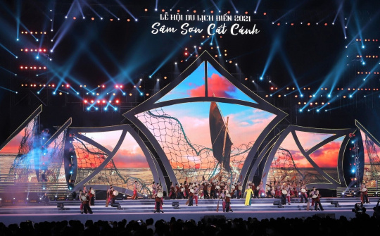 Rực rỡ sắc màu lễ hội du lịch biển Sầm Sơn năm 2021