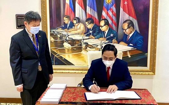Thủ tướng Phạm Minh Chính kết thúc tốt đẹp chuyến công tác tham dự Hội nghị các Nhà Lãnh đạo ASEAN