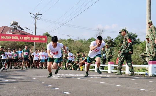 Lâm Đồng: Khai mạc hội thao, hội thi lực lượng vũ trang