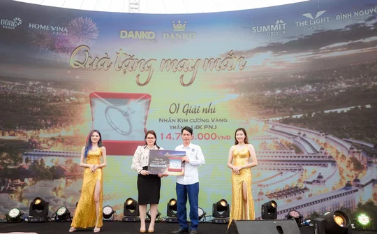 Sôi động lễ giới thiệu shophouse giao lộ vàng tại Danko City