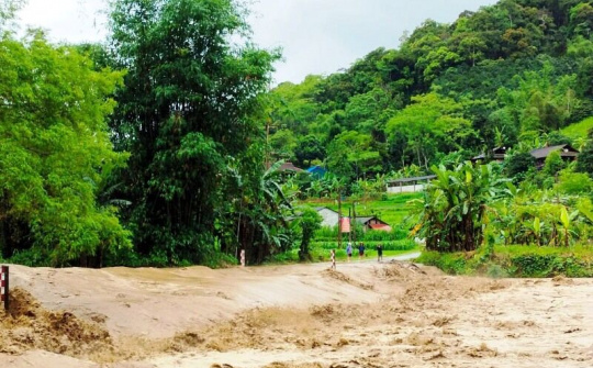 Pác Nặm, Bắc Kạn: Mưa lũ làm thiệt hại một số diện tích cây trồng và công trình trường học