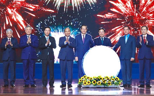 Lễ kỷ niệm 135 năm Ngày Quốc tế Lao động và phát động Tháng Công nhân 2021