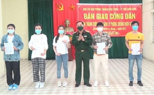 Nam Định bàn giao 144 công dân hoàn thành thời gian cách ly tập trung