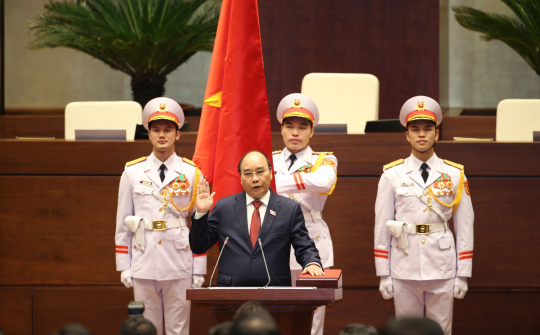 Tân Chủ tịch nước Nguyễn Xuân Phúc nhậm chức