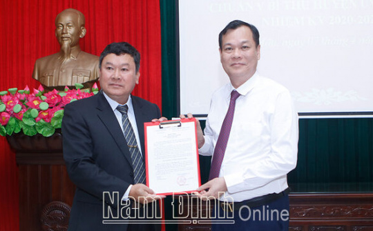 Nam Định chuẩn y chức vụ Bí thư Huyện ủy Hải Hậu