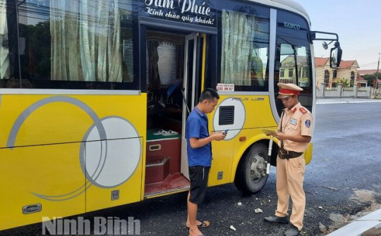 Ninh Bình kiểm soát chặt chẽ hoạt động vận tải khách dịp nghỉ lễ