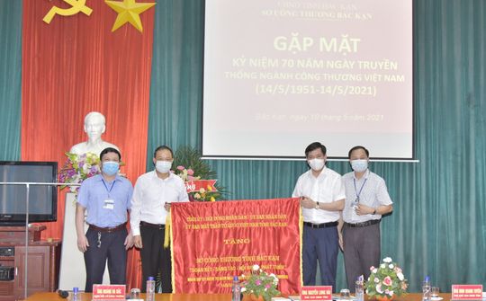 Bắc Kạn: Gặp mặt kỷ niệm 70 năm Ngày truyền thống ngành Công Thương