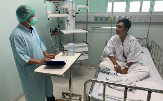 Đại sứ quán Việt Nam tại Thái Lan hỗ trợ ngư dân Việt Nam gặp nạn