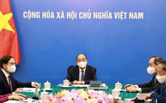 Chủ tịch nước Nguyễn Xuân Phúc điện đàm với Thủ tướng Nhật Bản Suga Yoshihide