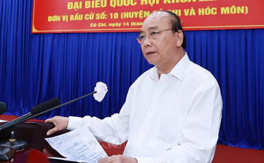 Chủ tịch nước tiếp xúc cử tri tại TPHCM