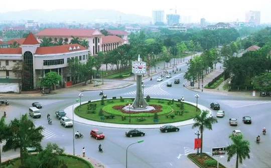Thành phố Vinh phấn đấu trở thành thành Trung tâm vùng Bắc Trung bộ