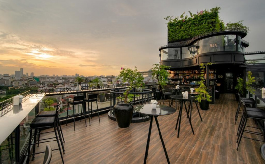 Hà Nội có 4 địa chỉ lọt top 25 khách sạn sở hữu những tầng thượng đẹp nhất thế giới