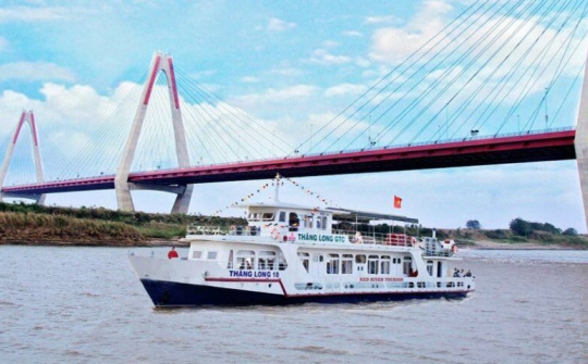Du lịch sông Hồng hấp dẫn du khách