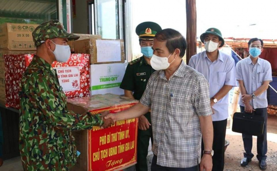 Chủ tịch UBND tỉnh Gia Lai kiểm tra công tác phòng, chống dịch Covid-19 khu vực biên giới