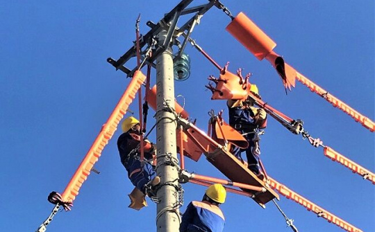 PC Ninh Bình đẩy mạnh thực hiện công tác đảm bảo an toàn vệ sinh lao động