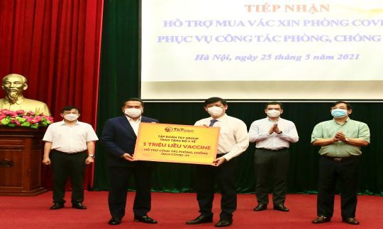 T&T Group trao tặng 1 triệu liều vaccine phòng COVID-19