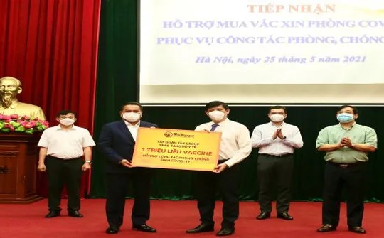 T&T Group trao tặng 1 triệu liều vaccine phòng COVID-19