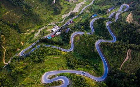 7 cung đường du lịch đẹp nhất Việt Nam