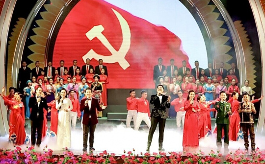 Một dân tộc muốn trường tồn phải dựa trên nền văn hoá của chính mình